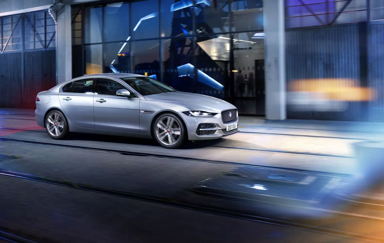 Recensione: 2020 Jaguar XE (X760, facelift 2020) 2.0d (204 Cv) Mild Hybrid Automatico